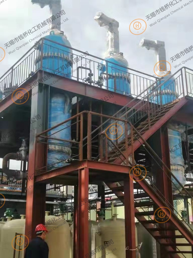 用于廢酸回收系統裝置的搪玻璃薄膜蒸發器2 用于廢酸回收系統裝置的搪玻璃薄膜蒸發器2